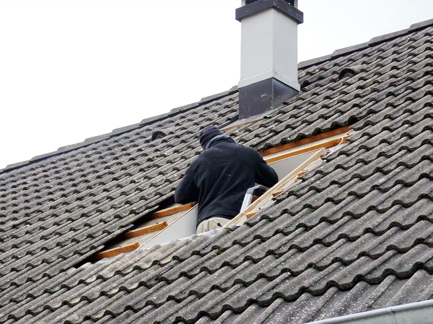 Installation-de-fenêtres-de-toit-(Velux)-à-Portiragnes-et-Béziers